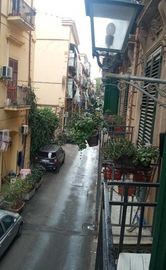 شقة Zu' Nicola باليرمو المظهر الخارجي الصورة